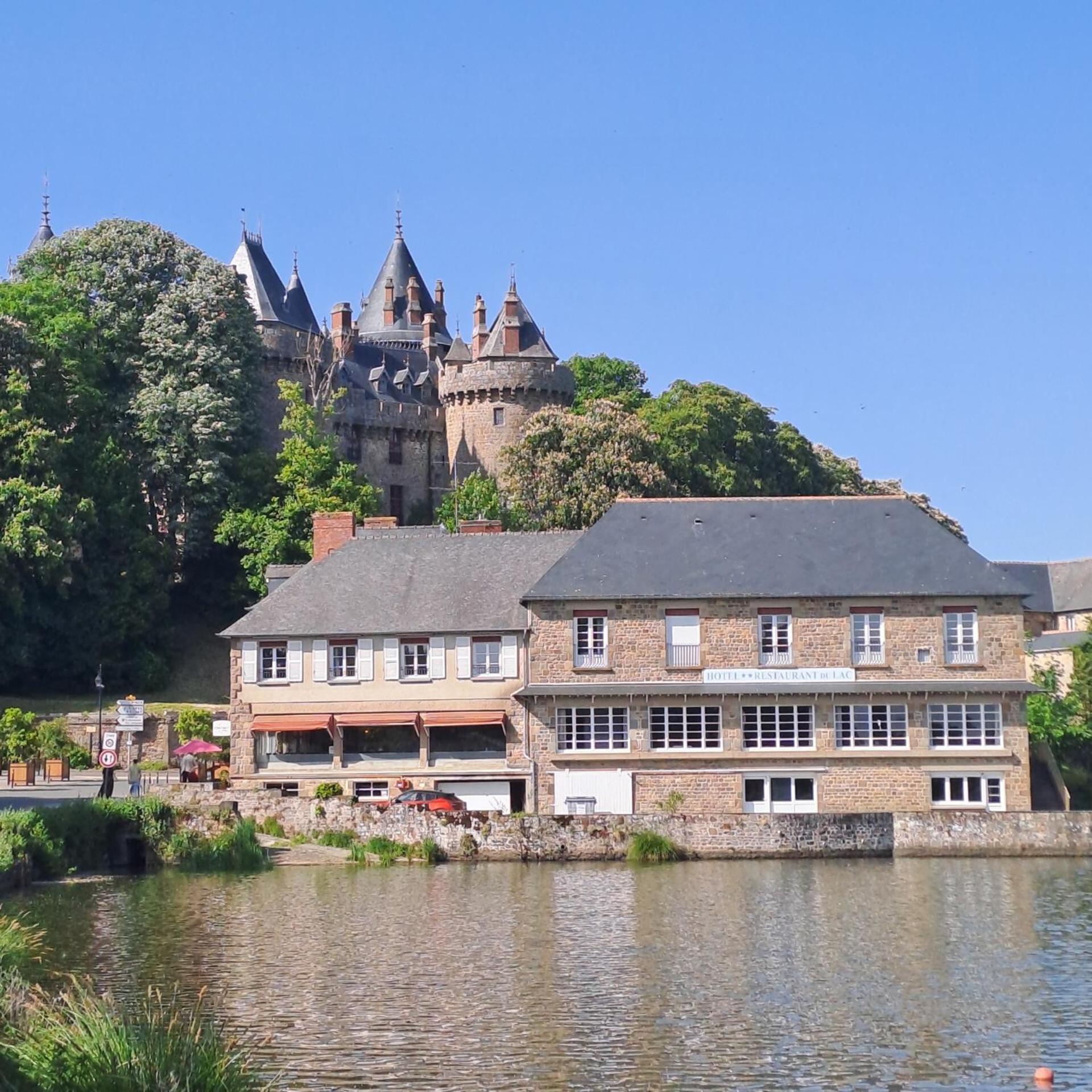 Gite Le Lac Cherrueix Екстер'єр фото